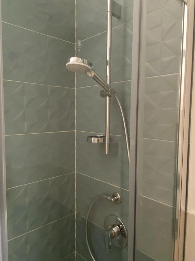Patio1861 Apartment แตร์มินิ อิเมเรเซ ภายนอก รูปภาพ